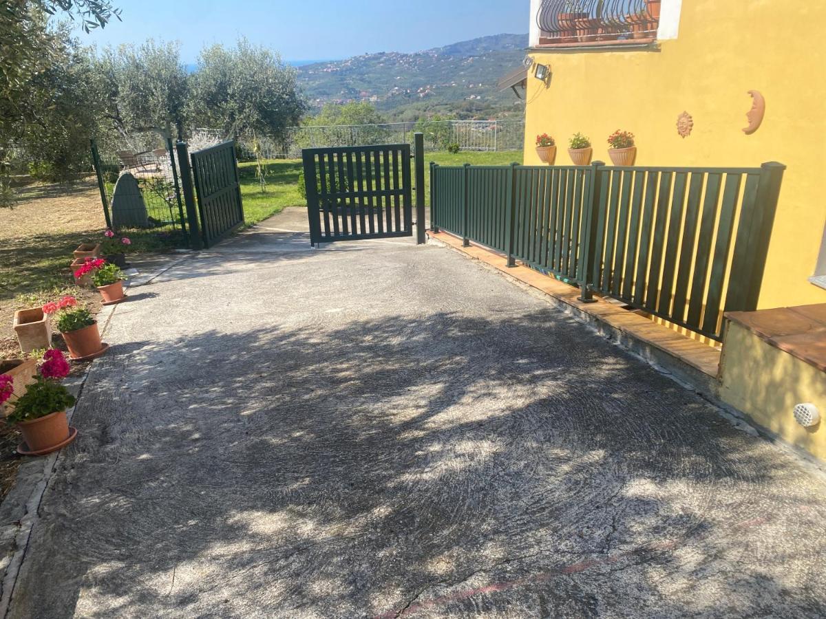 Casa Vista Mare - Superb Garden And Parking Included Villa Imperia Exterior photo
