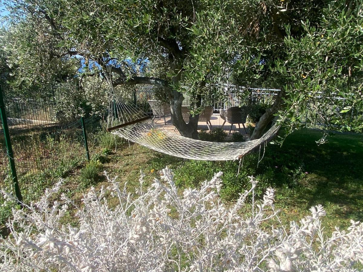 Casa Vista Mare - Superb Garden And Parking Included Villa Imperia Exterior photo
